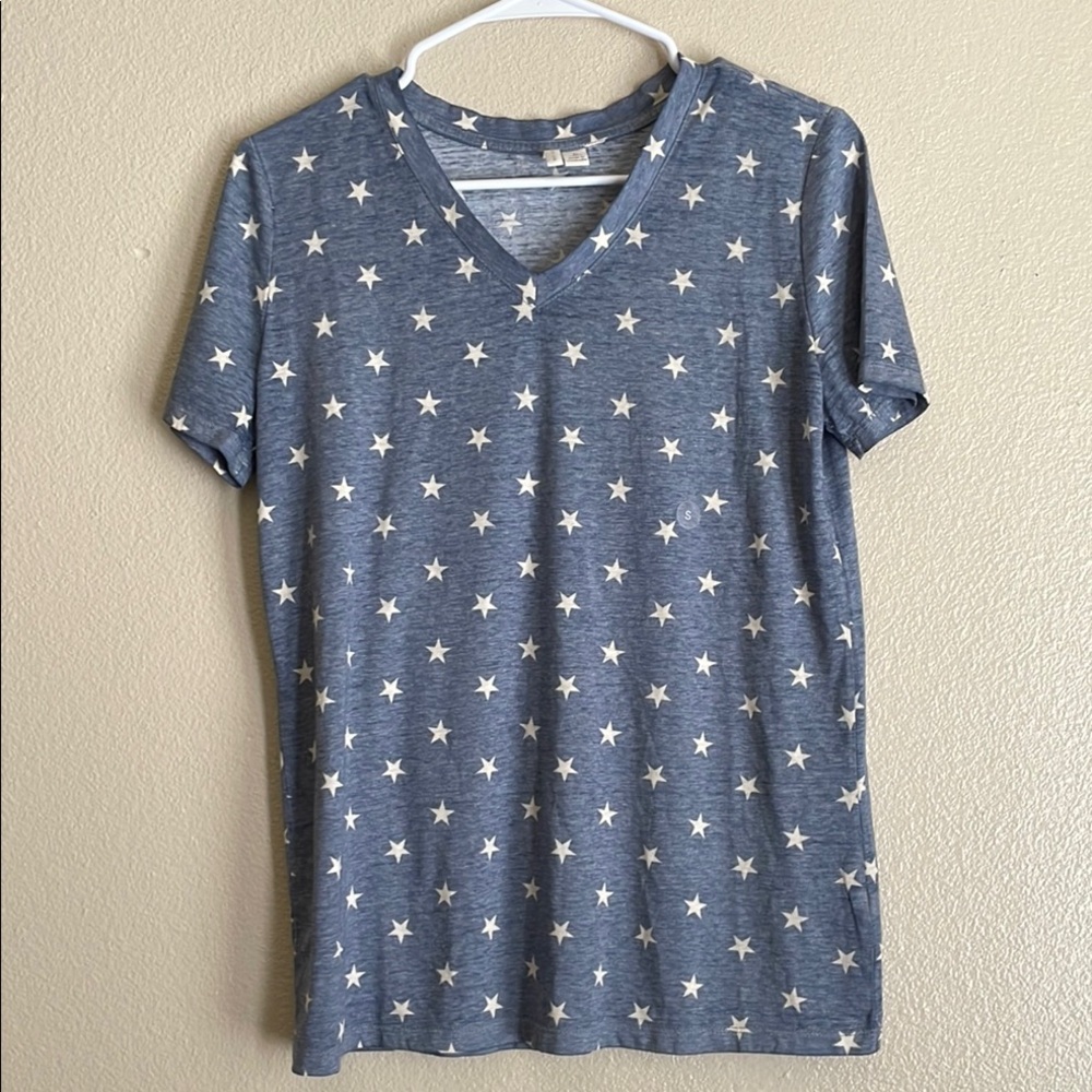 NWOT Cato V‎ Neck Patriotic Star Tee Shirt Size Small